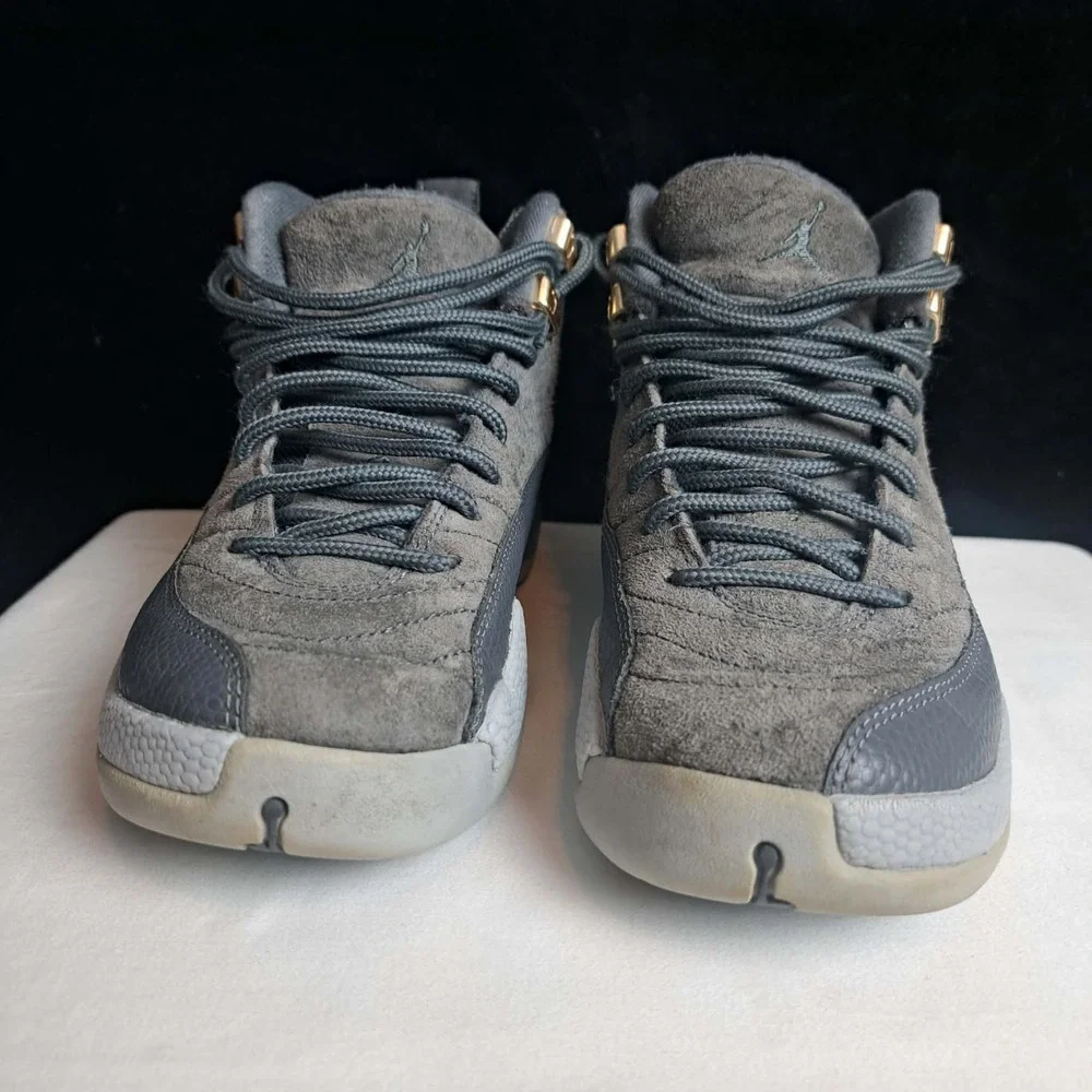 Nike Air Jordan 12 XII Retro GS Grey Wolf 153265-005 Youth Size 4.5 Y Suede